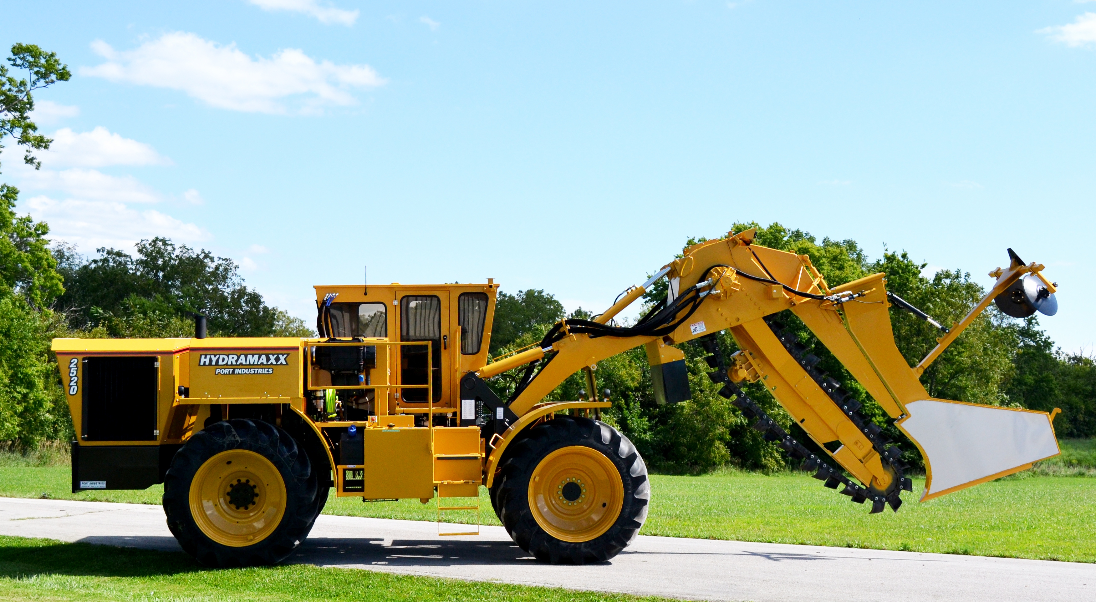 Chain Trenchers